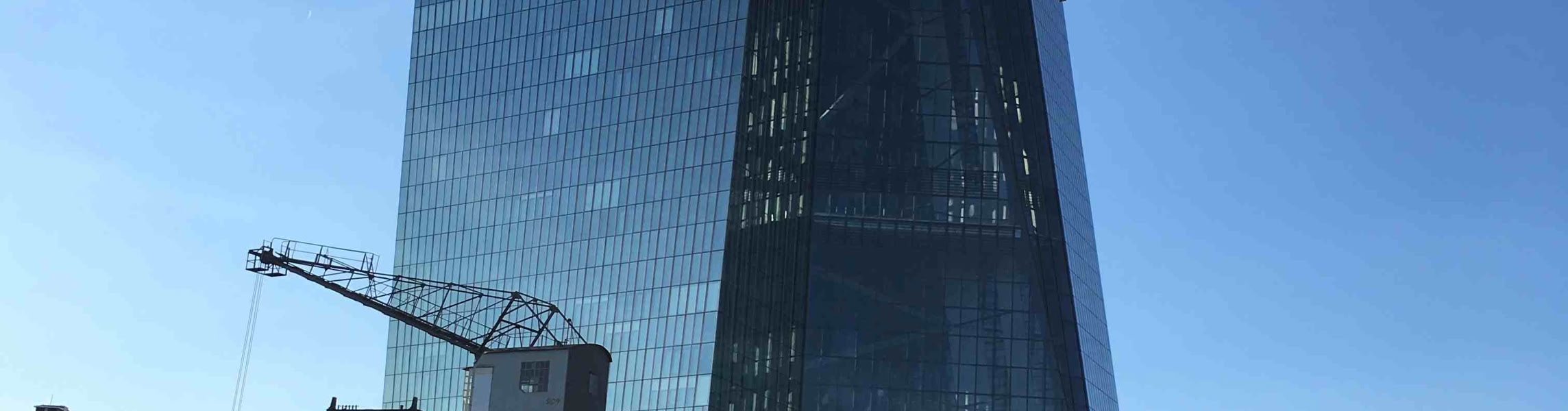 Stadtfuehrung im Frankfurter Ostend, rund um die EZB