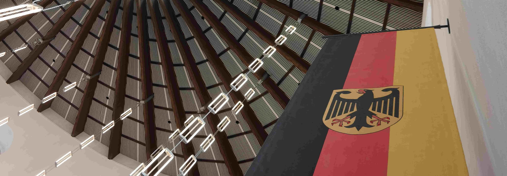 alt="Führungen zur Demokratie-Geschichte in der Frankfurter Paulskirche"